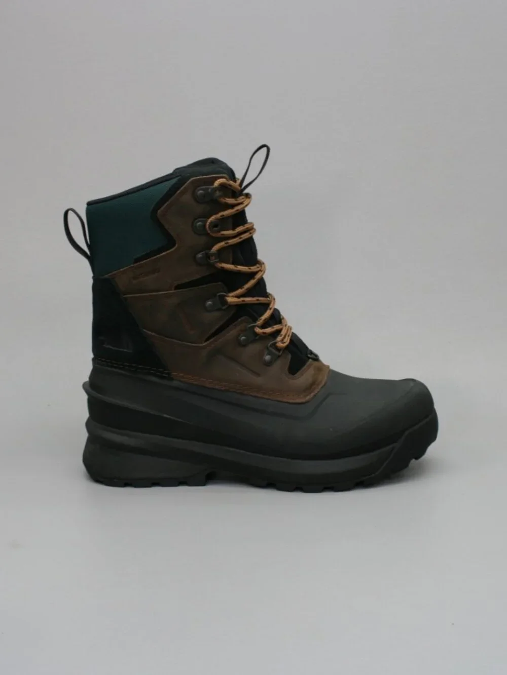 The North Face Men's 9 Chilkat V 400 Waterproof Brown Black Winter Snow Boots
